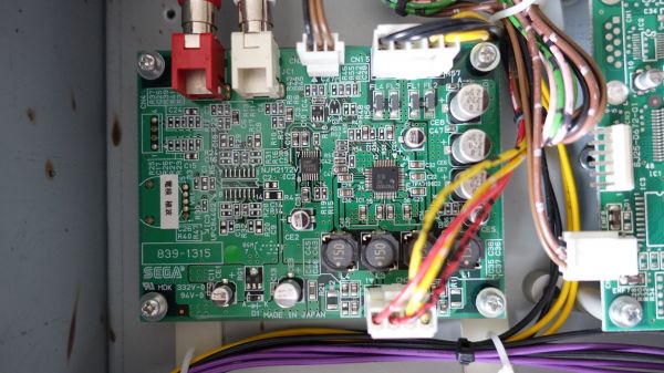 SEGA 839-1315 SOUND AMP