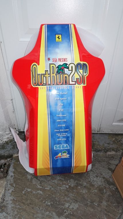 OUTRUN 2 SP BACK SEAT COVER