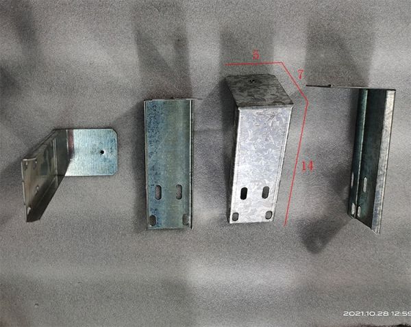 VERTICAL MONITOR MOUNTING BRACKETS FOR CHEWLIX